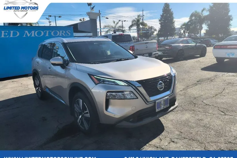 2021 Nissan Rogue SL photo 1