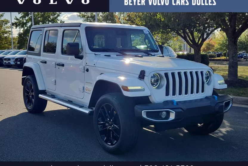 2022 Jeep Wrangler Unlimited Sahara 4xe photo 1