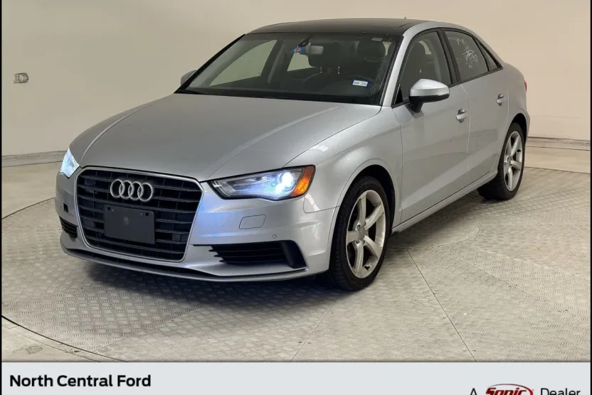 2016 Audi A3 1.8T Premium photo 1