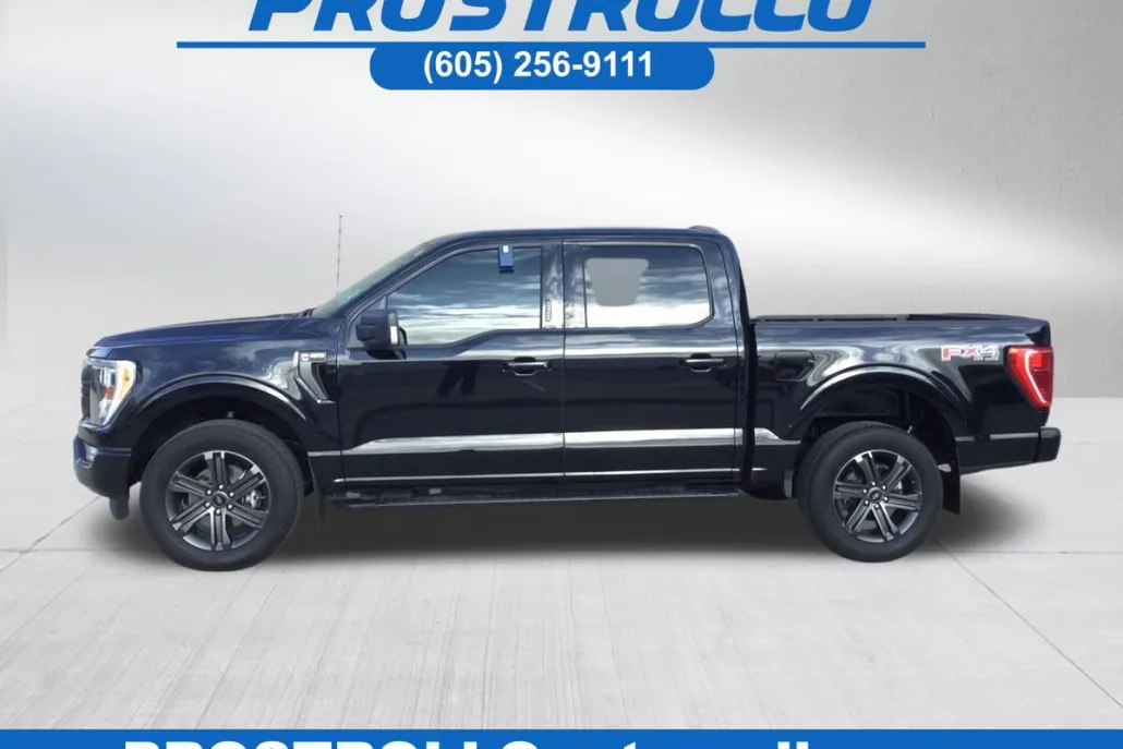 2023 Ford F-150 XLT photo 1