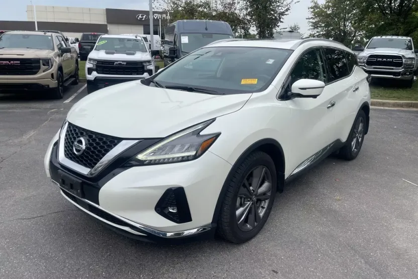 2021 Nissan Murano Platinum photo 1