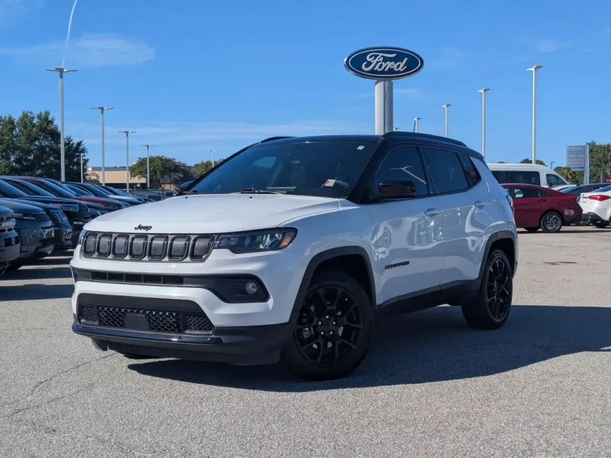 2022 Jeep Compass Altitude photo 1