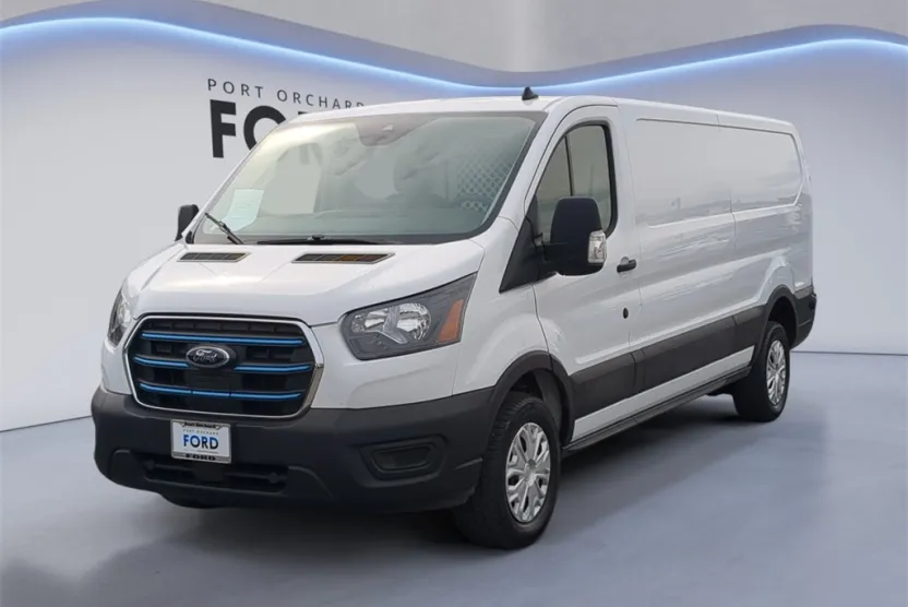 2022 Ford Transit photo 1