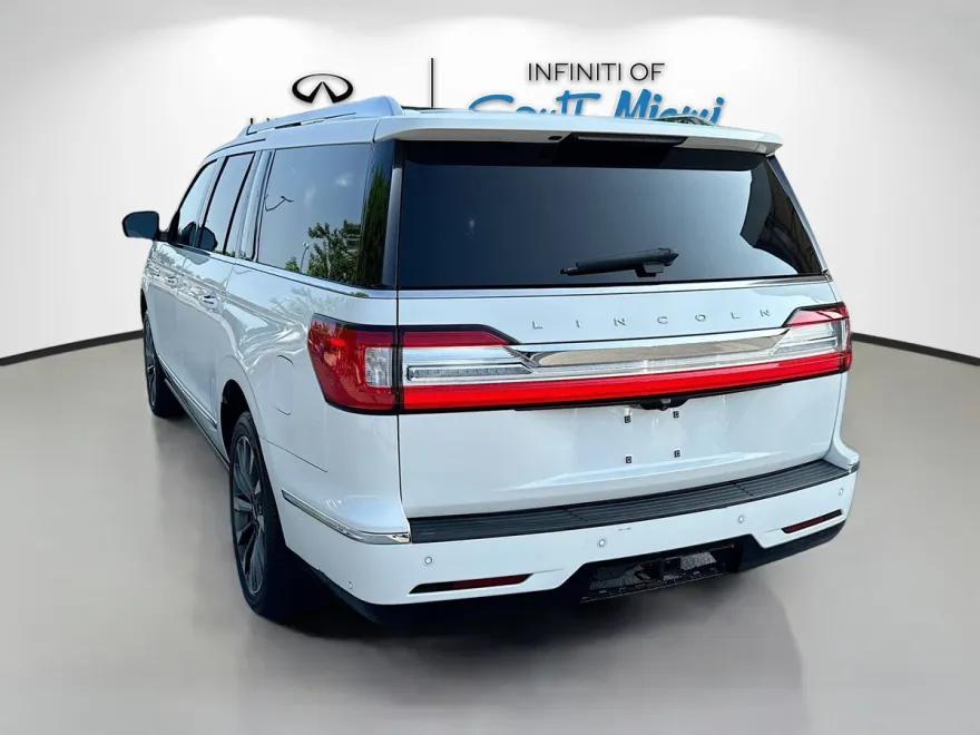 2021 Lincoln Navigator L Reserve photo 1