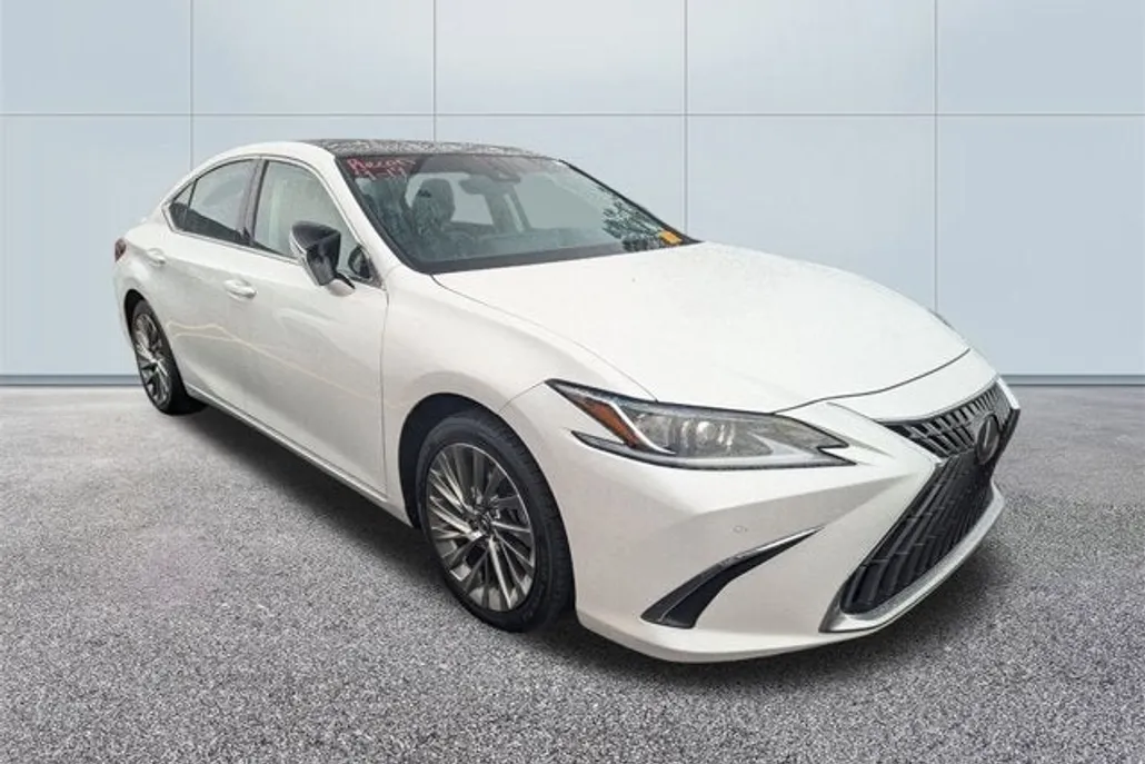2023 Lexus ES 350 Luxury photo 1