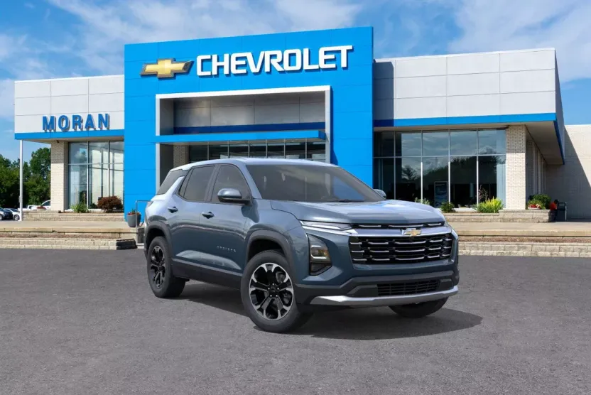 2026 Chevrolet Equinox LT photo 1