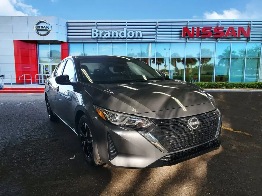 2024 Nissan Sentra SV photo 1
