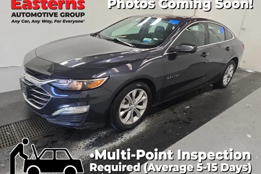 2023 Chevrolet Malibu 1LT photo 1