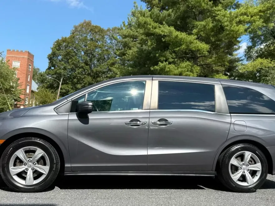 2018 Honda Odyssey EX-L photo 1