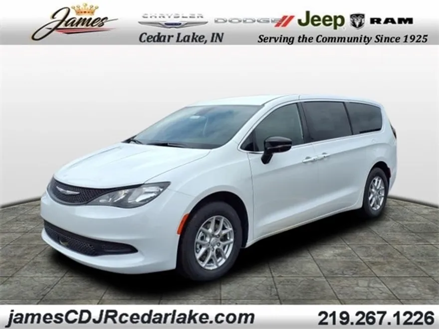 2026 Chrysler Voyager LX photo 1