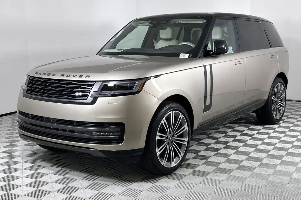 2025 Land Rover Range Rover SE photo 1