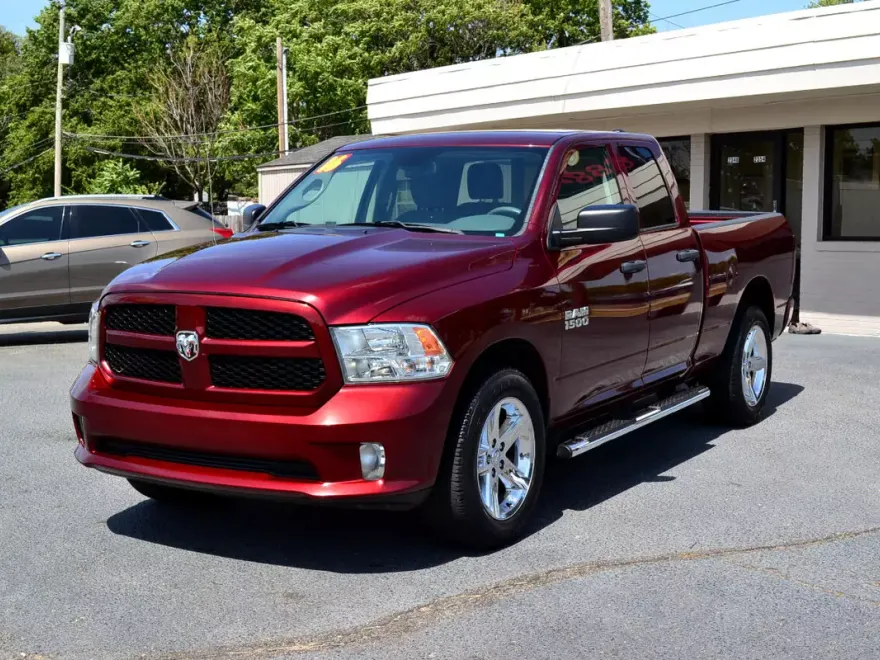 2016 Ram 1500 Tradesman photo 2