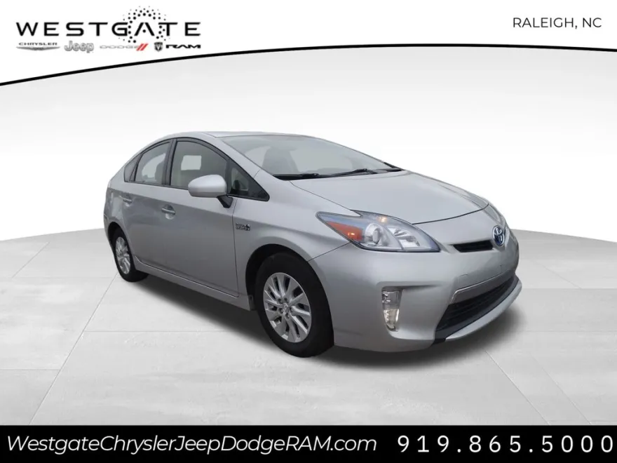 2012 Toyota Prius Plug-in Base photo 1