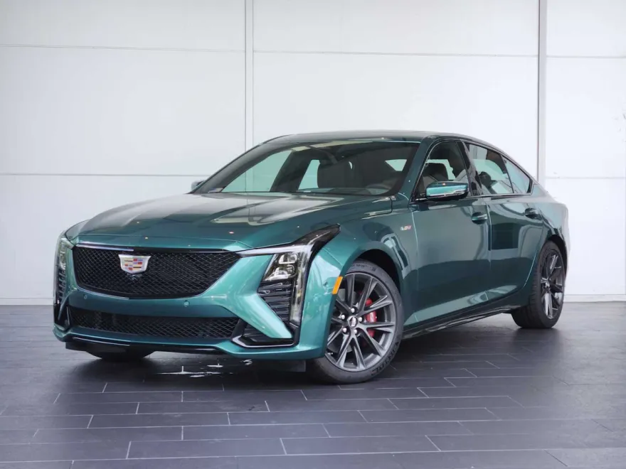 2026 Cadillac CT5 V photo 1