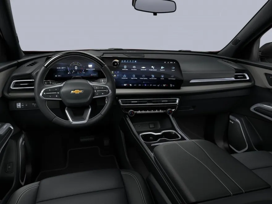 2025 Chevrolet Traverse photo 6