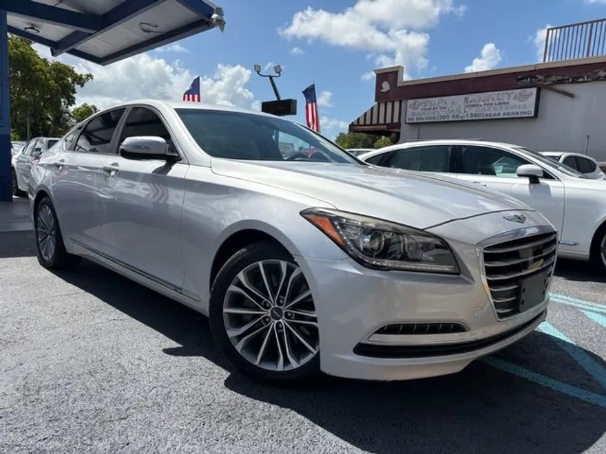 2017 Genesis G80 3.8 photo 1