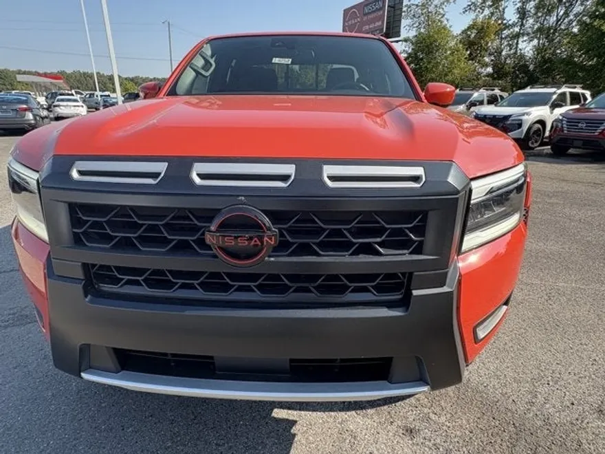 2025 Nissan Frontier PRO-4X photo 1