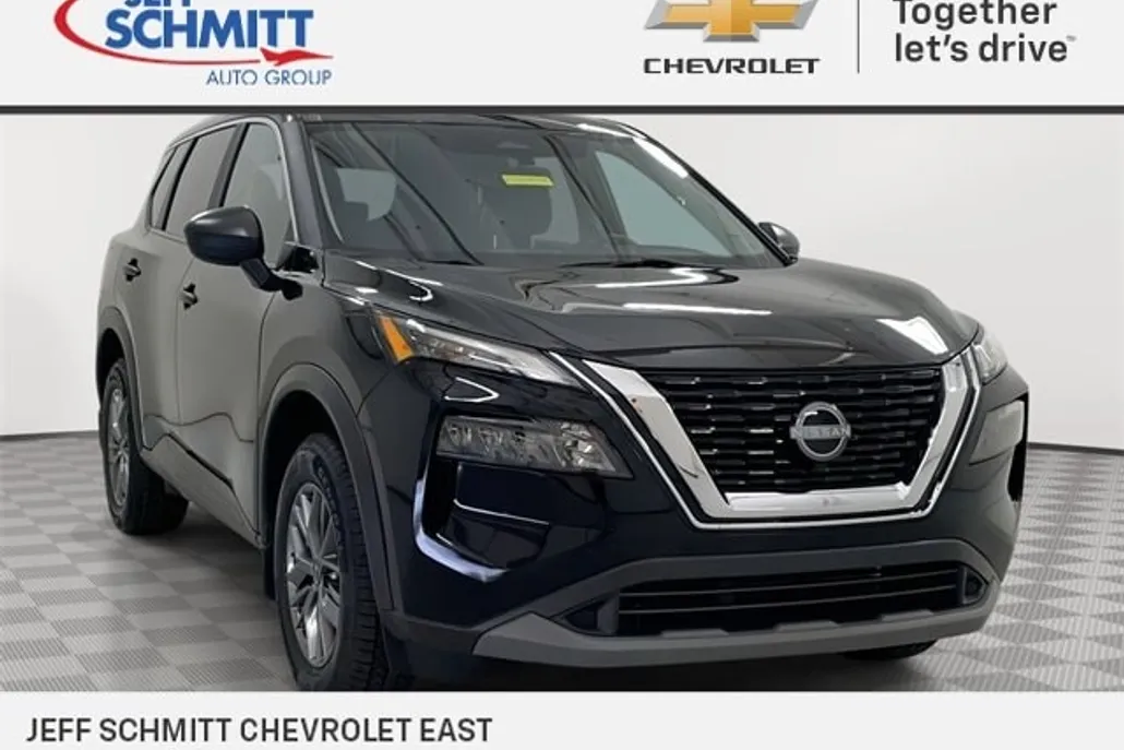 2023 Nissan Rogue S photo 1
