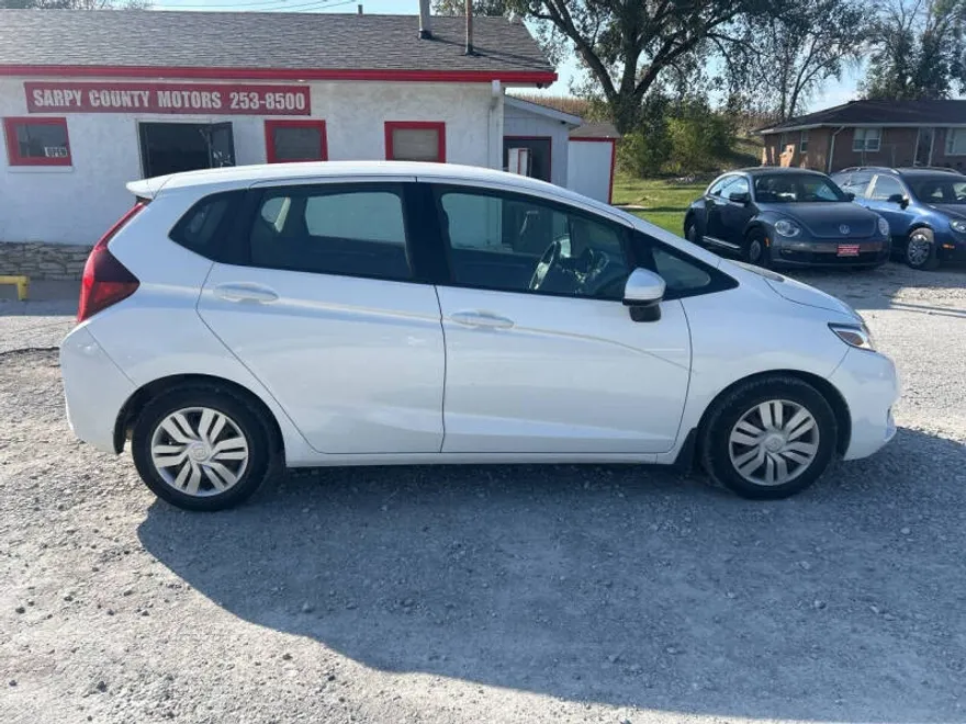 2015 Honda Fit LX photo 1