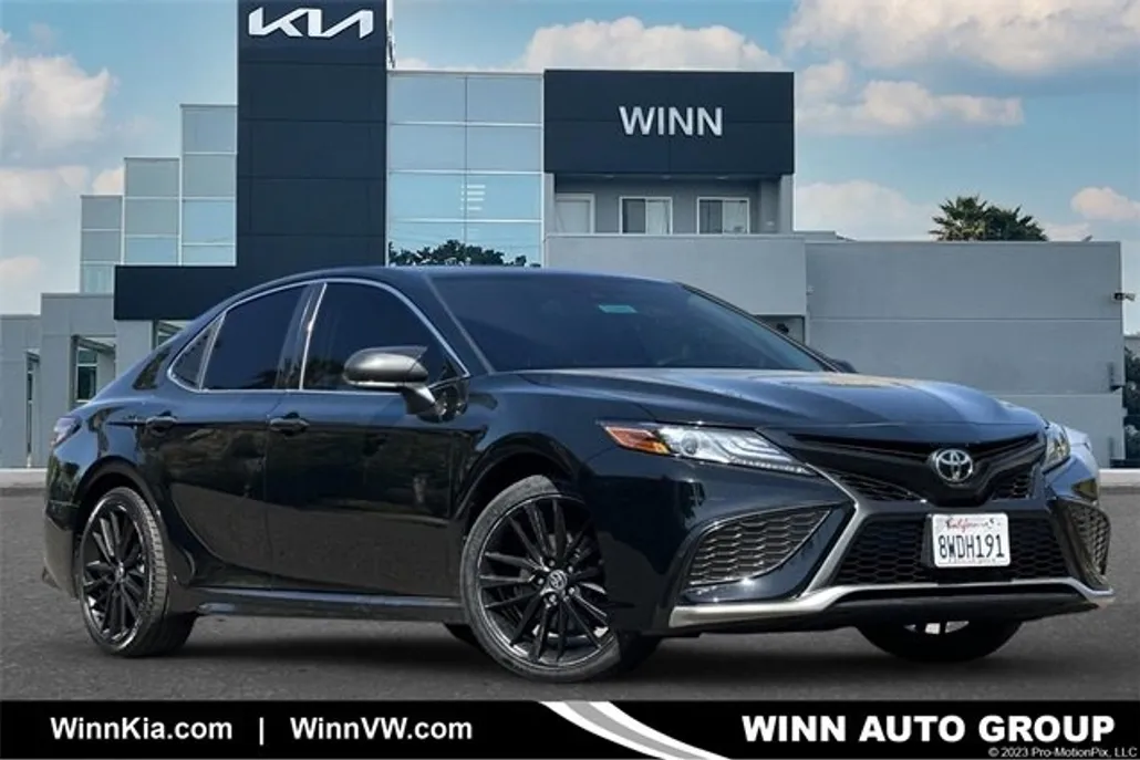2021 Toyota Camry XSE photo 1