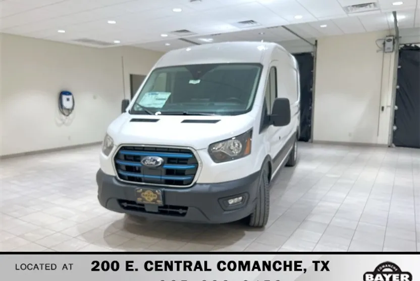 2022 Ford Transit photo 1