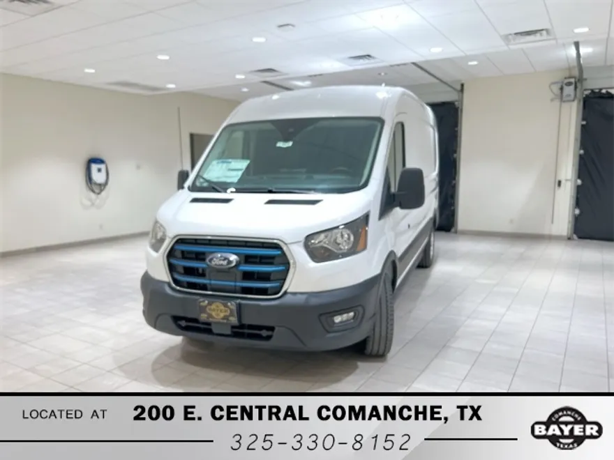 2022 Ford Transit photo 1