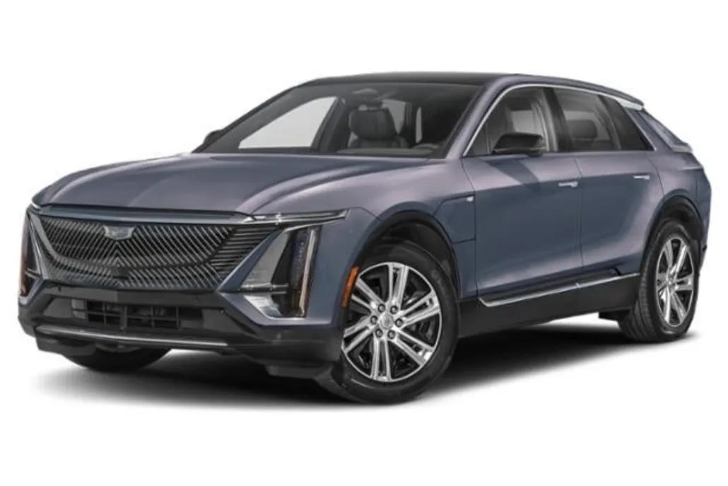 2025 Cadillac Lyriq Luxury photo 1