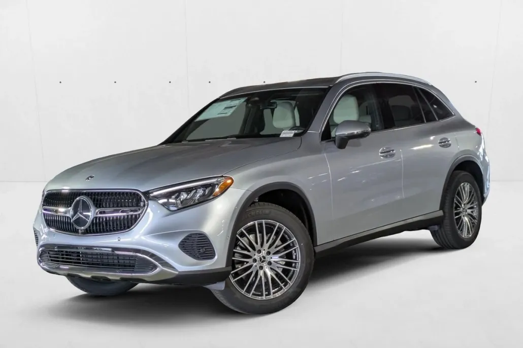 2026 Mercedes Benz GLC 300 photo 1