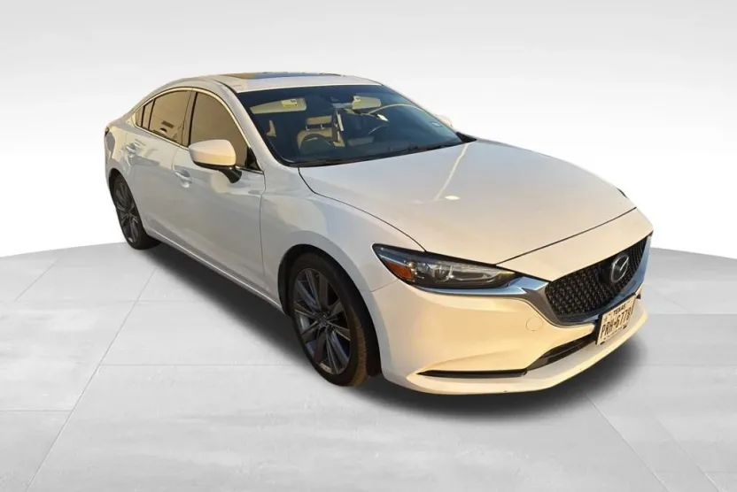 2020 Mazda Mazda6 Touring photo 1