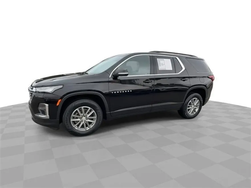 2023 Chevrolet Traverse Cloth photo 1