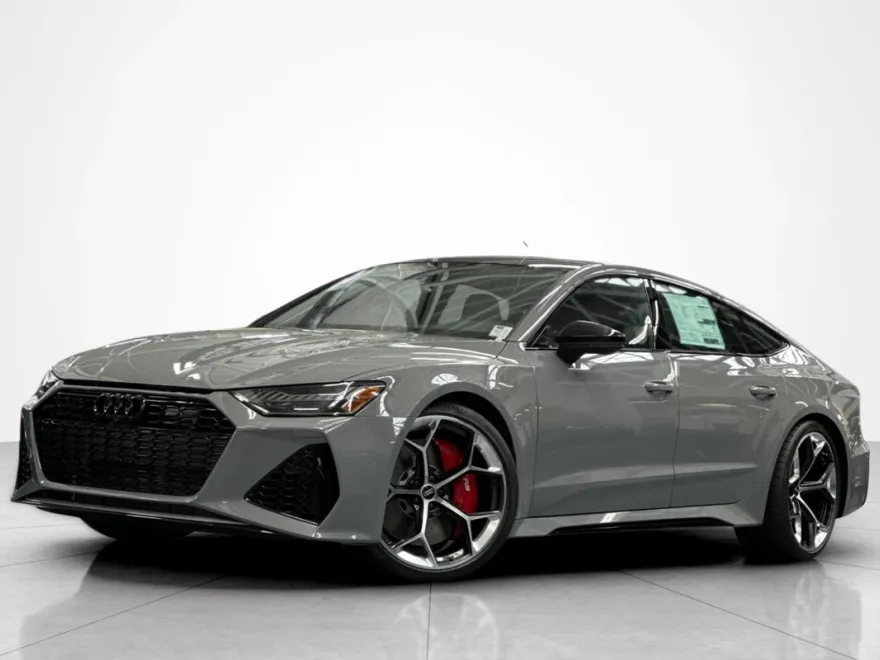 2025 Audi RS 7 Performance photo 1