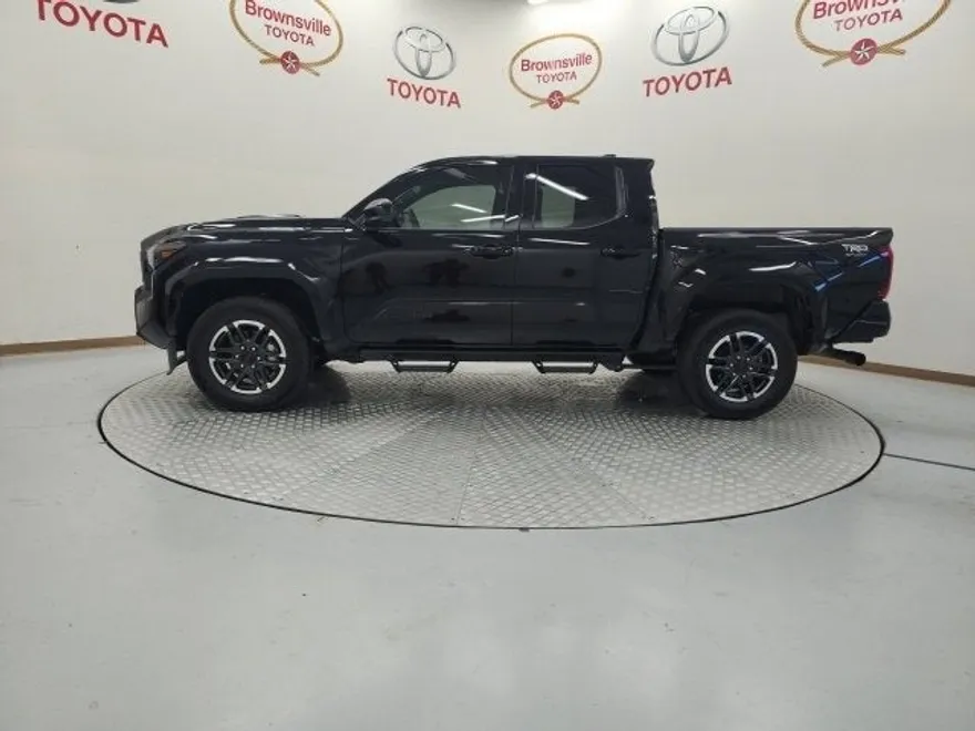 2025 Toyota Tacoma TRD Sport photo 1