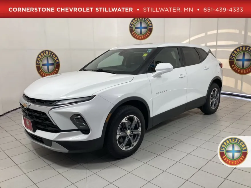 2023 Chevrolet Blazer 2LT photo 1