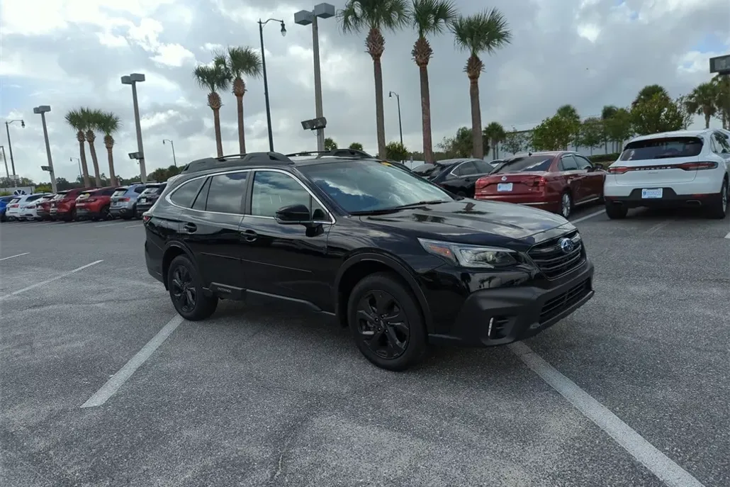 2022 Subaru Outback Onyx Edition XT photo 1