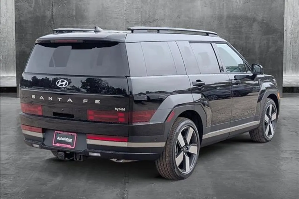 2025 Hyundai Santa Fe Limited photo 1