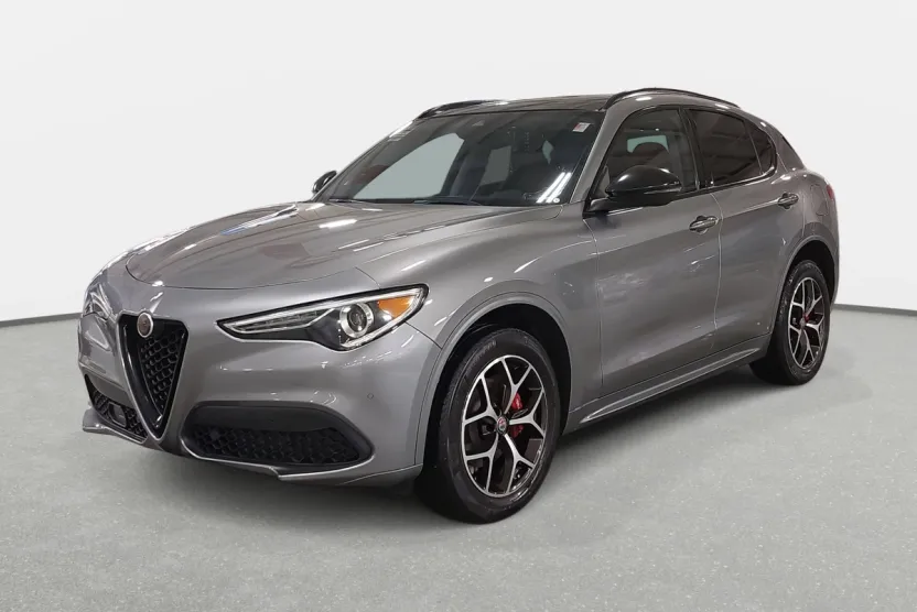 2021 Alfa Romeo Stelvio Ti photo 1