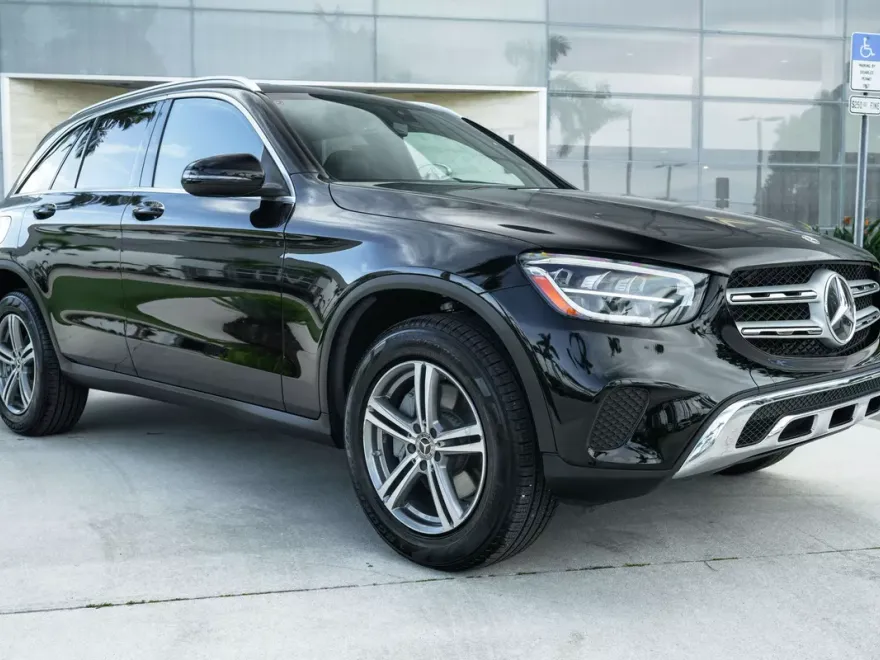 2020 Mercedes Benz GLC 300 photo 1
