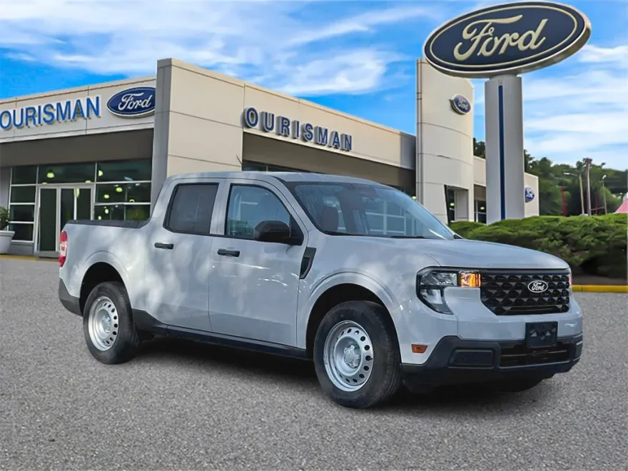 2025 Ford Maverick XL photo 1