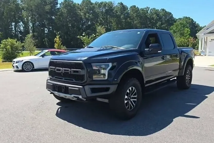 2018 Ford F-150 Raptor photo 1
