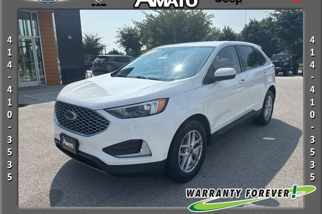2023 Ford Edge SEL photo 1