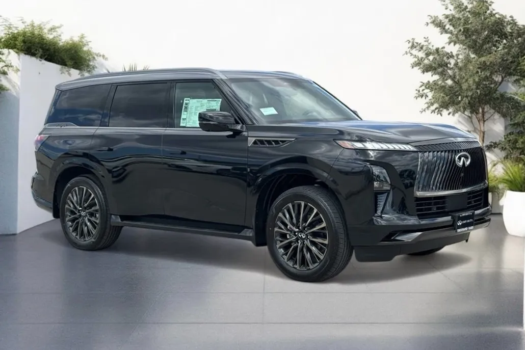 2026 Infiniti QX80 photo 1