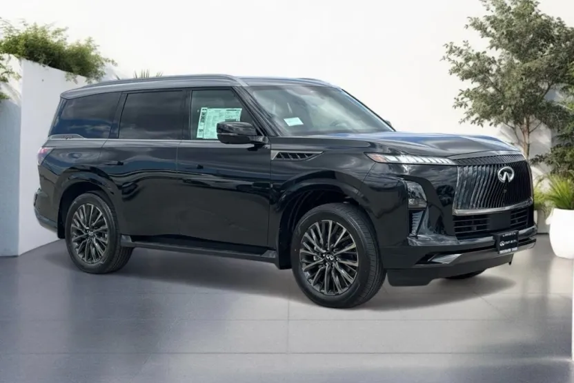 2026 Infiniti QX80 photo 1