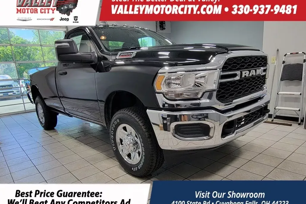 2024 Ram 2500 Tradesman photo 1
