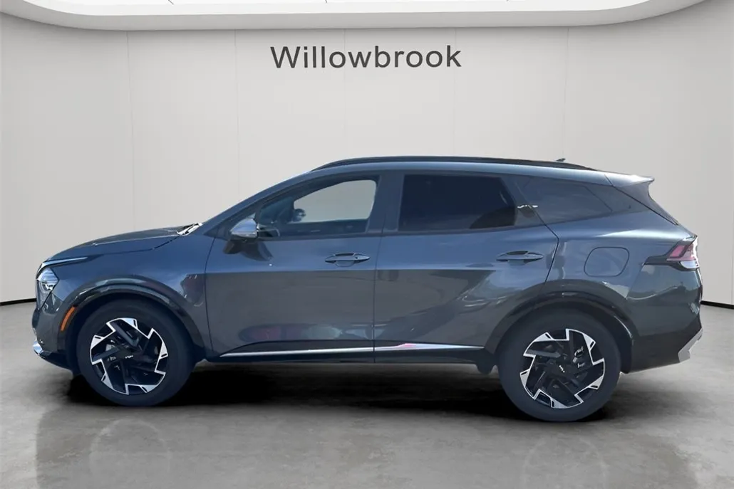 2025 Kia Sportage photo 1