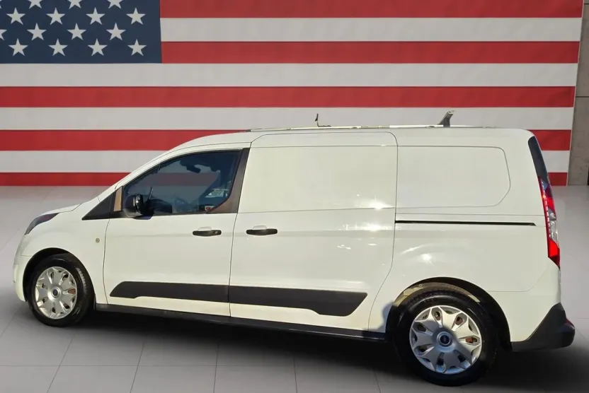2015 Ford Transit Connect XLT photo 1