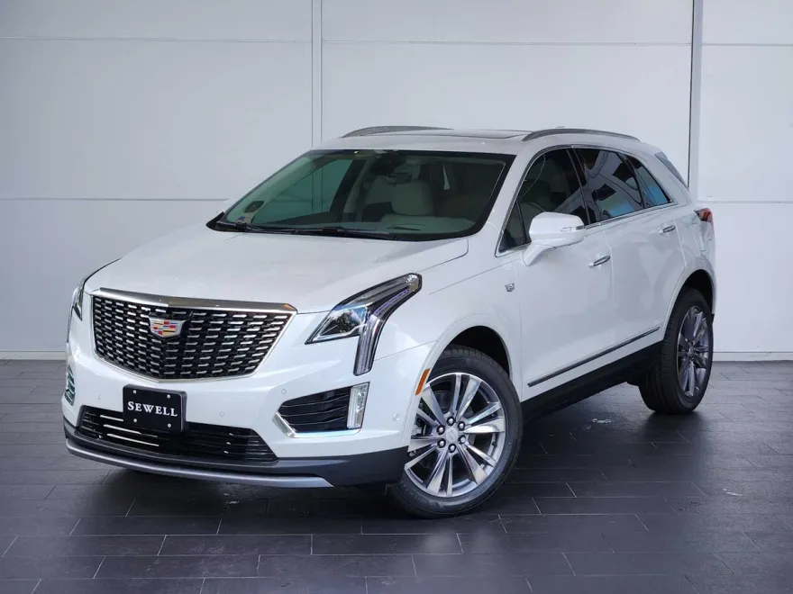 2025 Cadillac XT5 Premium Luxury photo 1
