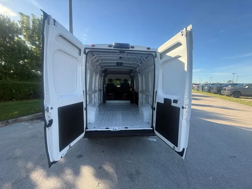 2026 Ram ProMaster 3500 photo 1