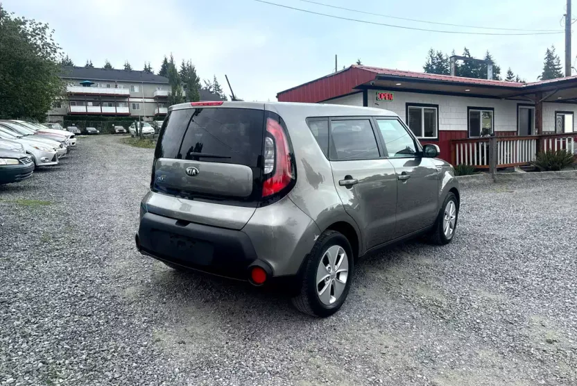 2015 Kia Soul Base photo 1
