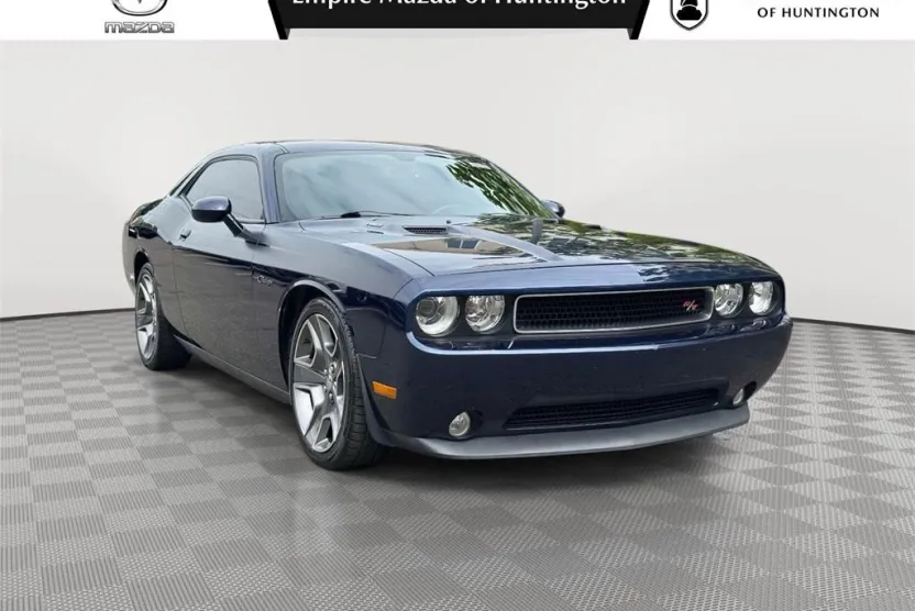 2013 Dodge Challenger R/T Classic photo 1