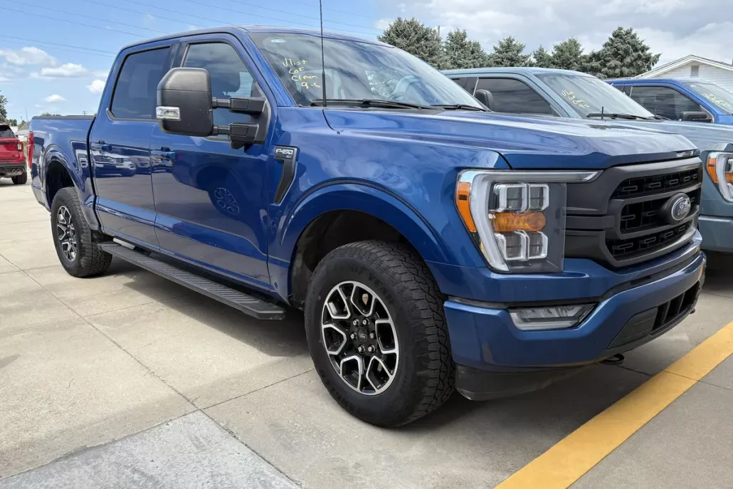 2023 Ford F-150 XLT photo 1